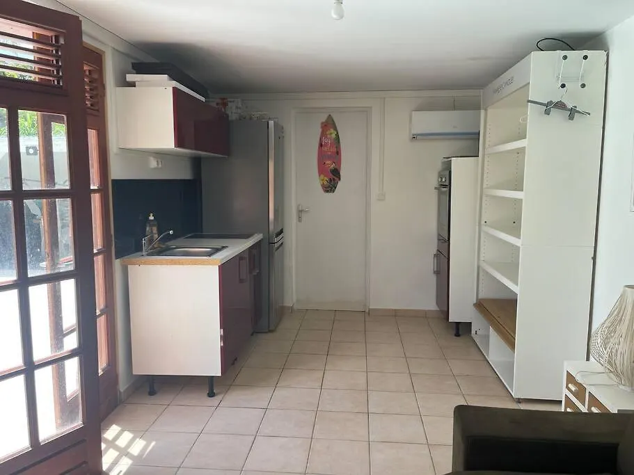 Appartement Studio Piscine Centre Gosier Le Gosier  Guadeloupe